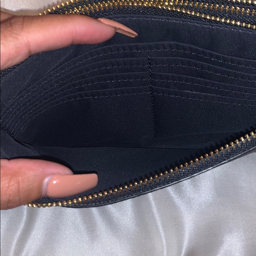 Navy blue coach wristlet - Picture 3 of 4